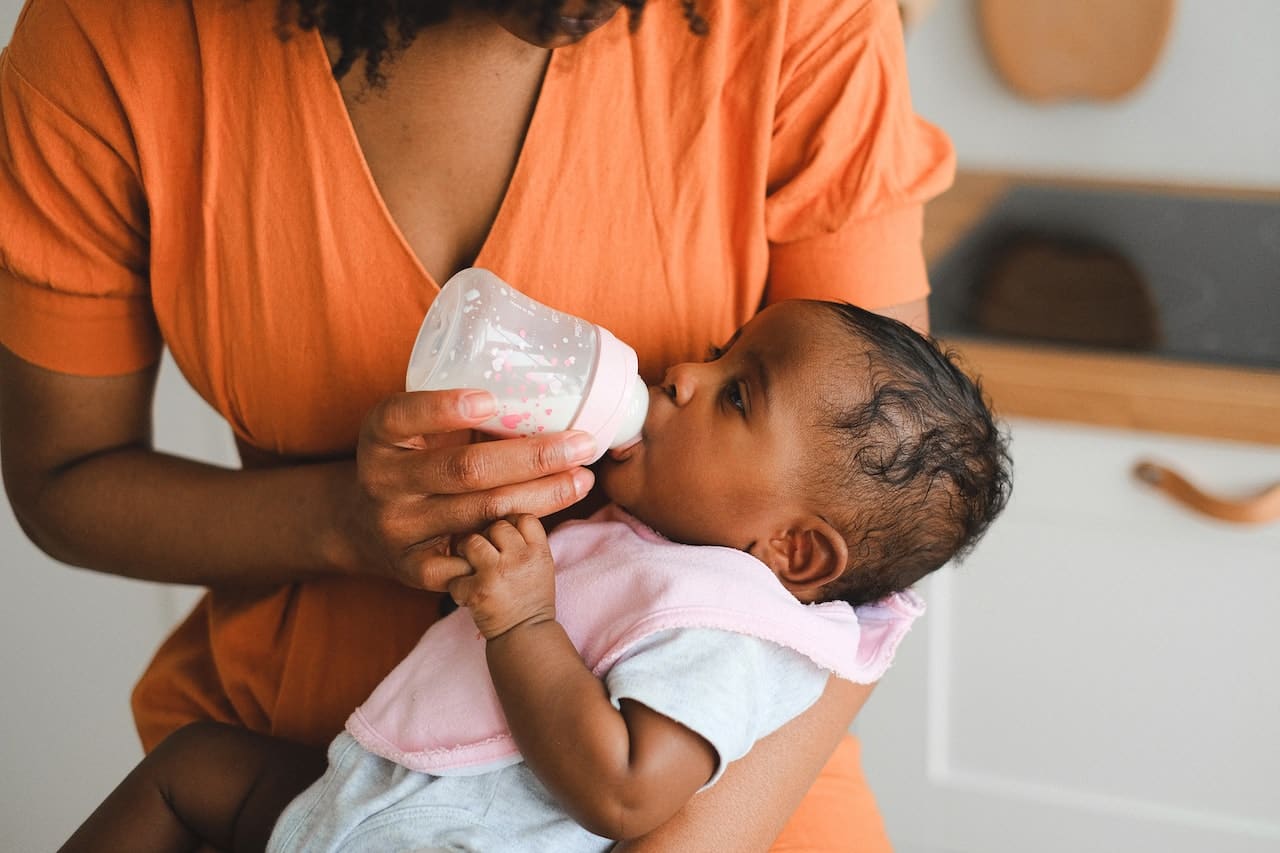 Does Cold Formula Upset Baby's Stomach?